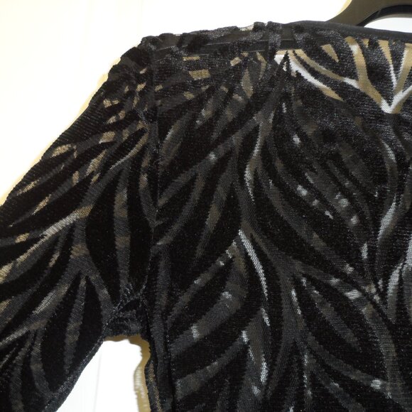 Guess by Marciano Black Lace  Blouse long sleeves size -S - Picture 6 of 7